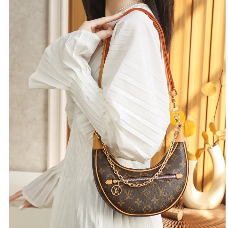 莉亞精品♡ LV M81098 老花月亮包 二手-2