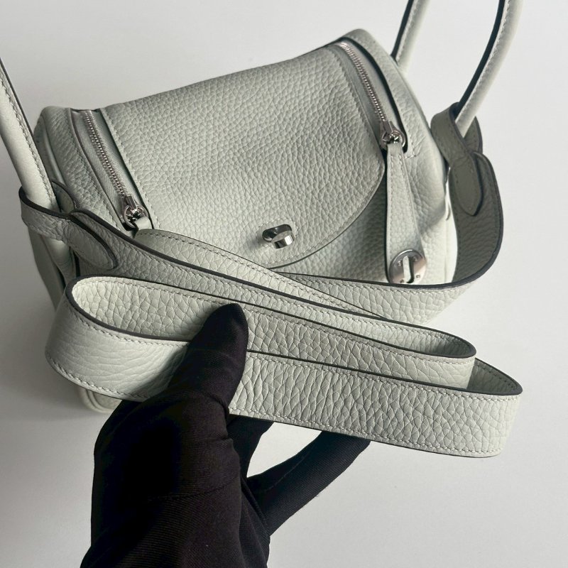 閒置新✨ Hermès 愛馬仕 Mini Lindy 冰晶灰銀釦二代-15