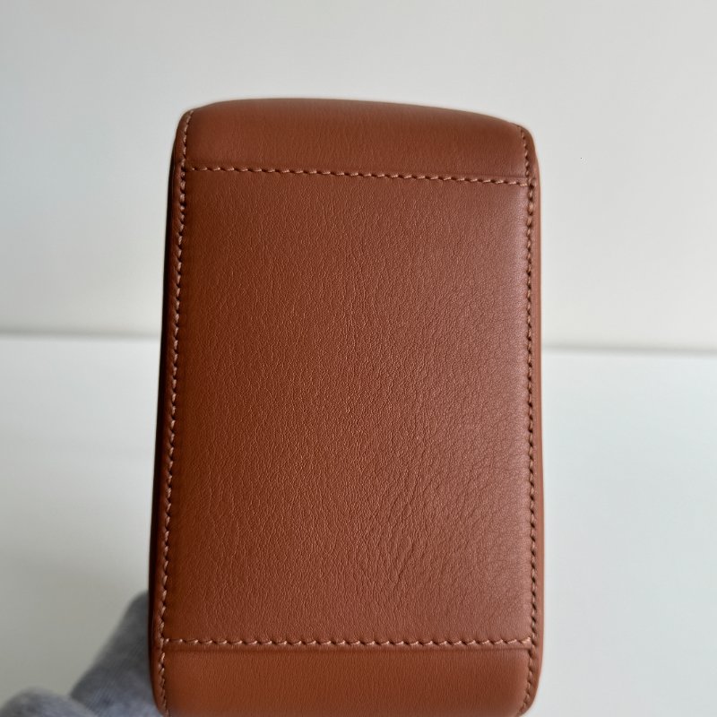 LOEWE Hammock Hobo 棕-14