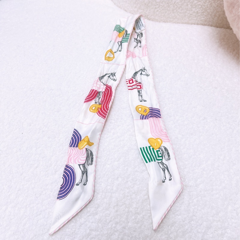 Hermes garde-robe pop 白色包包絲巾-1