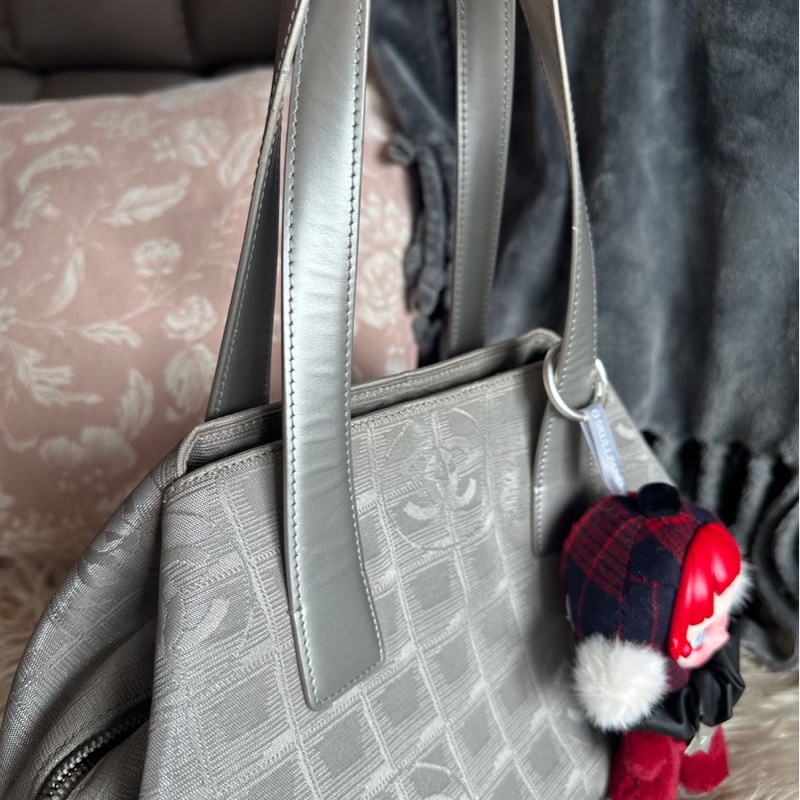 香奈兒 中古包 冰格 銀色手提托特包 黑銀 皮革包 二手古董包 腋下包 小包 古董 中古二手Chanel bag silver travel line bag-15