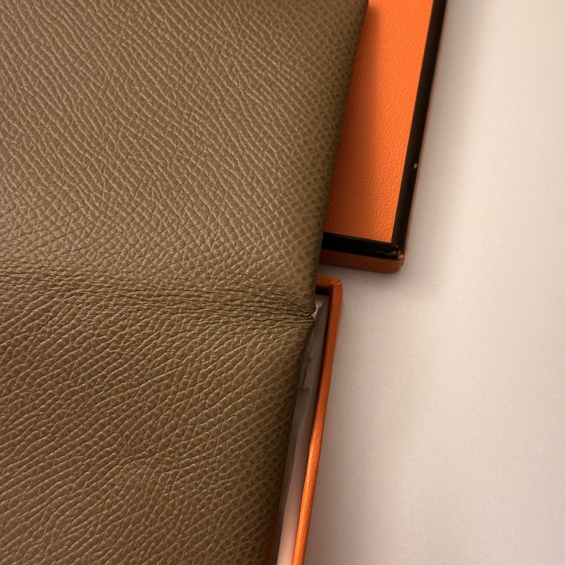 Hermes Calvi 愛馬仕卡夾 大象灰(拍照燈光會有一些色差)-6