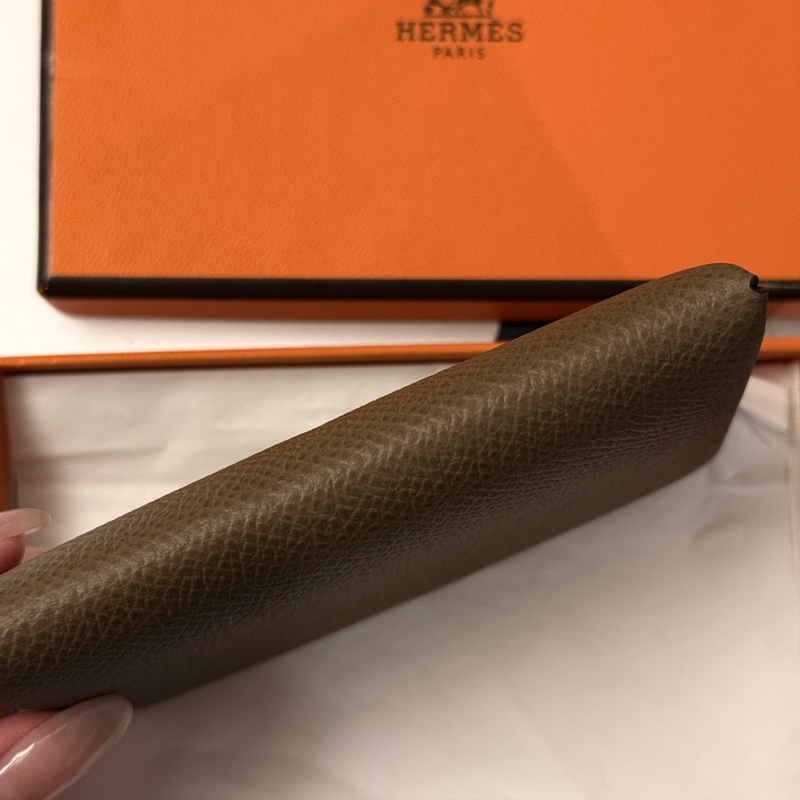 Hermes Calvi 愛馬仕卡夾 大象灰(拍照燈光會有一些色差)-8
