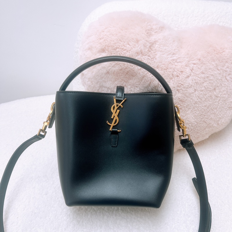 YSL le 37 黑金小號水桶-0