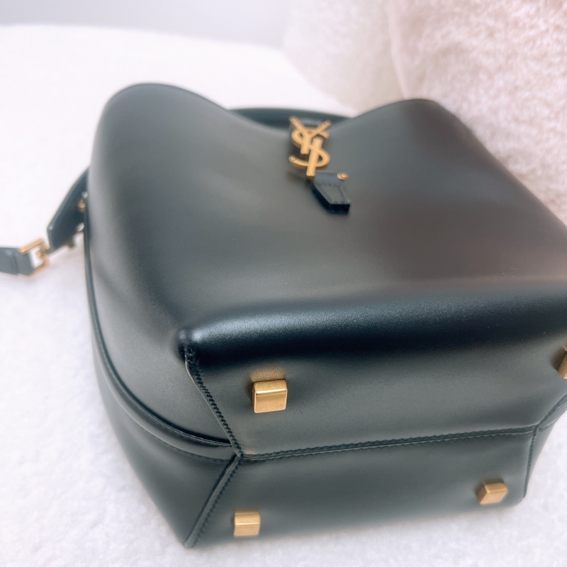 YSL le 37 黑金小號水桶-2