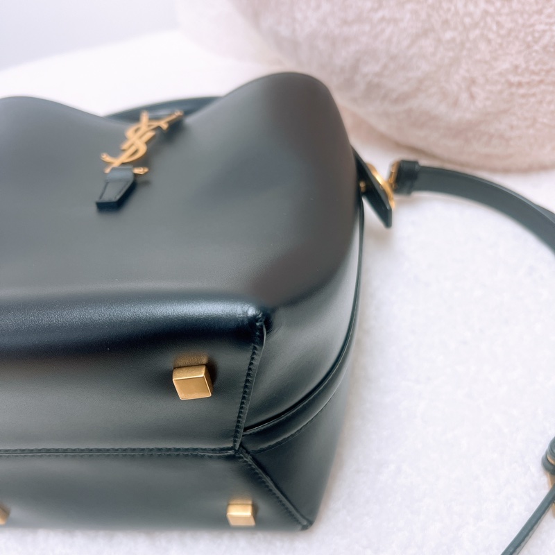 YSL le 37 黑金小號水桶-3