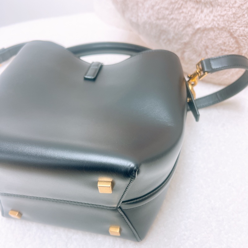 YSL le 37 黑金小號水桶-7