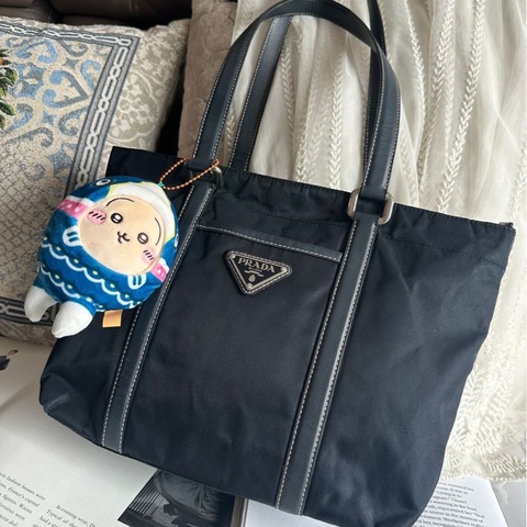 普拉達包 尼龍 海軍藍 托特包 包包 皮革包 二手 古董包 古董 中古包 二手 prada Re-Nylon navy shoulder bag