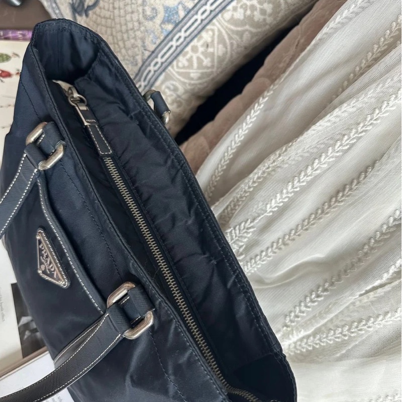 普拉達包 尼龍 海軍藍 托特包 包包 皮革包 二手 古董包 古董 中古包 二手 prada Re-Nylon navy shoulder bag-13