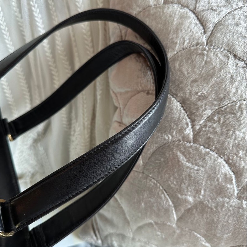 香奈兒包 黑色包 冰格金扣 托特包包 黑色皮革 托特包 包包 皮革包 二手 古董包 古董 中古包 二手 vintage chanel black chocolate bar shoulder bag-15