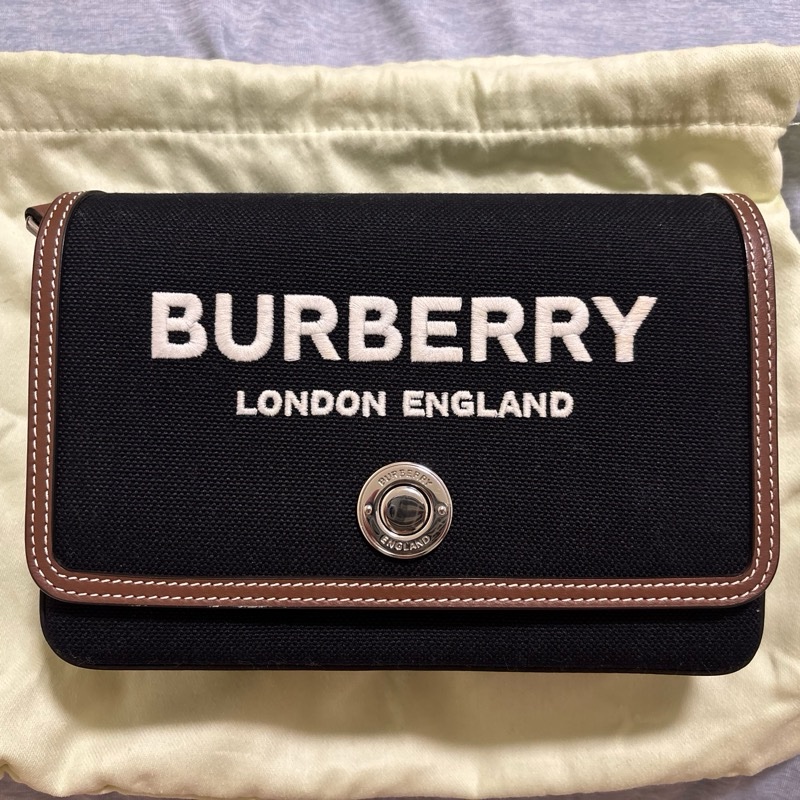 Burberry Hampshire bag-7