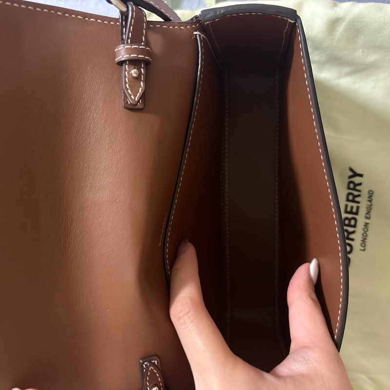 Burberry Hampshire bag-10