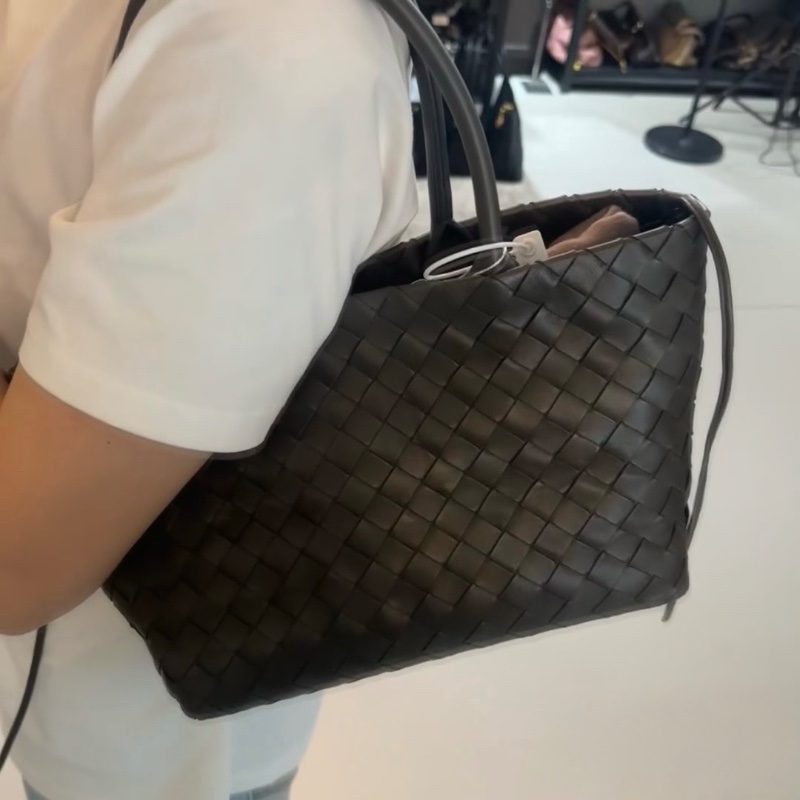 Bottega Veneta Intrecciato tote ( 8803 )-7