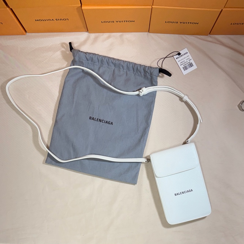 ✨近新閒置 Balenciaga 巴黎世家 黑白翻蓋手機包 肩背/斜背包-1