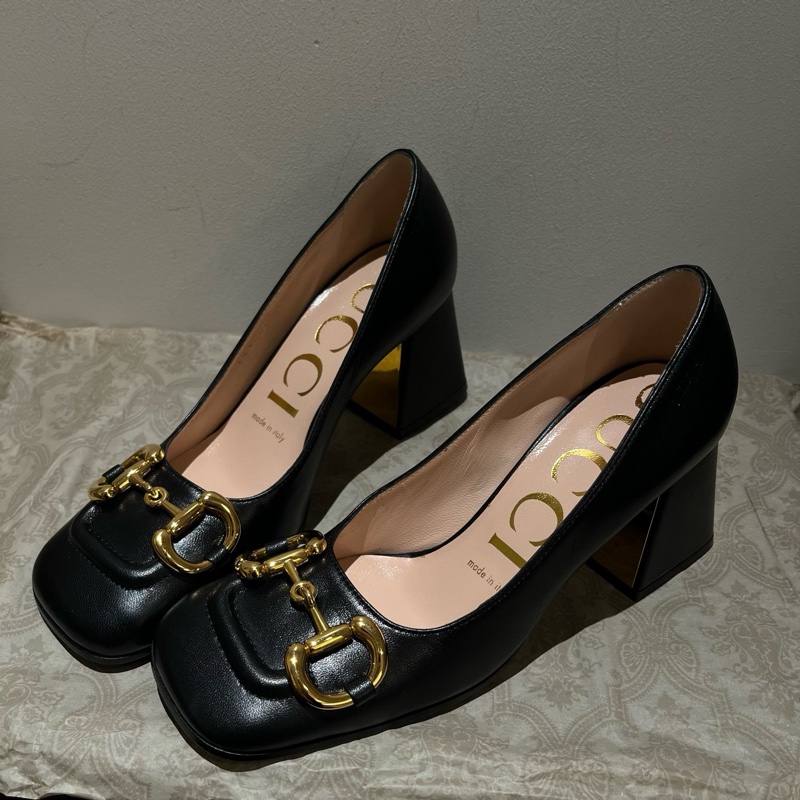 閒置新 未使用Gucci 馬銜扣方頭高跟鞋 黑色35碼 附件：盒子 塵袋-3