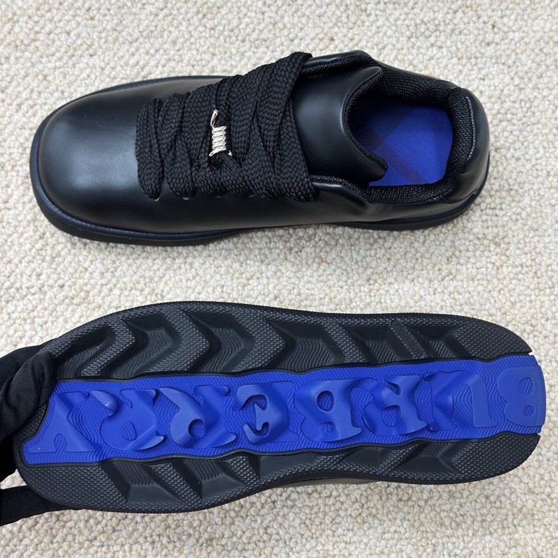 閒置未使用 博柏利Burberry 黑色系帶休閒鞋 經典徽標壓花設計附件:塵袋-5