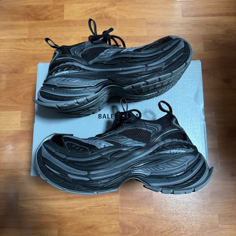 Balenciaga巴黎世家 16XL 厚底老爹鞋 男款 黑灰色 40碼-0