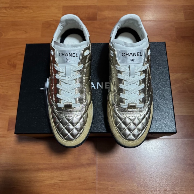 Chanel德訓鞋香奈兒新款雙c徽標運動鞋 女款 金色 38碼-2