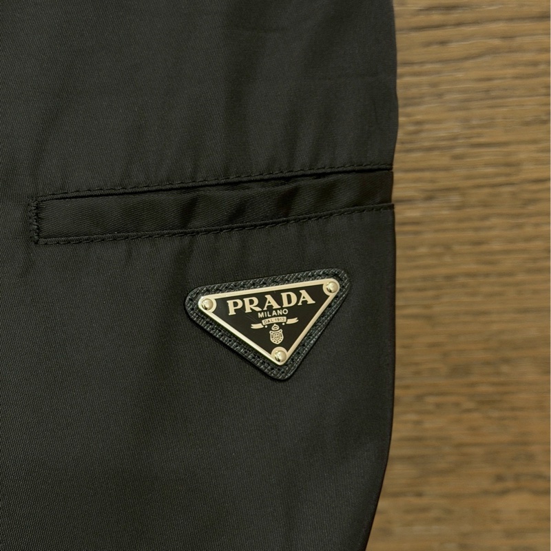 Prada黑色西裝短褲-2