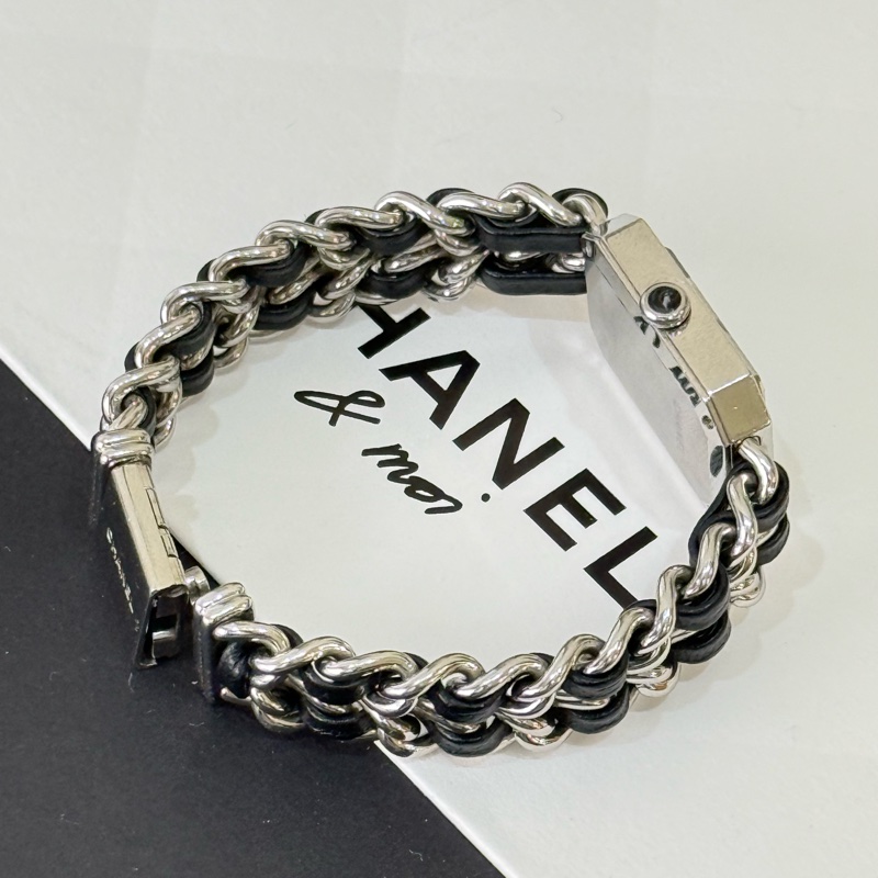新款Chanel黑銀皮穿鏈首映錶 尺寸XS 專櫃二十萬-5