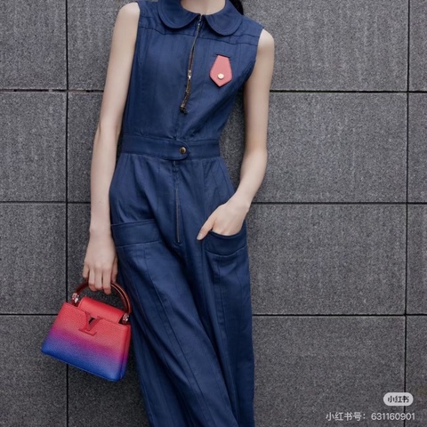 LV限量漸變Capucines minI 芯片款 紅藍漸變 銀扣 牛皮20*13*7 98新配件盒子 塵袋 肩帶