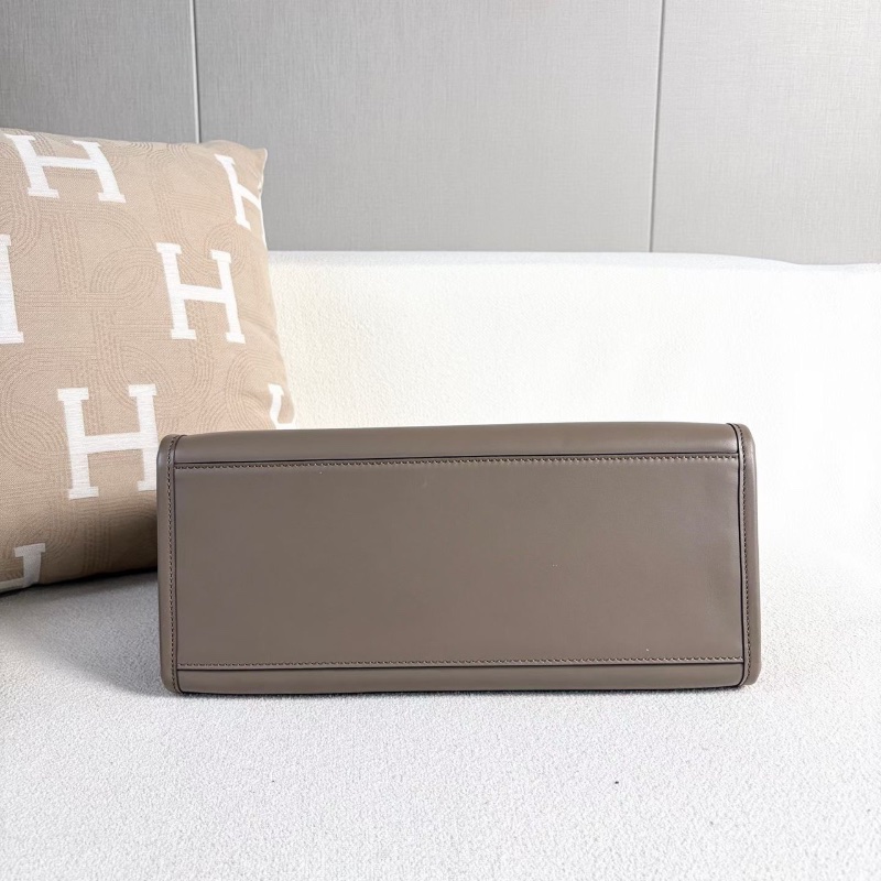Fendi Sunshine托特包 灰色 金扣 36*31*16 98新配件肩帶 說明書 塵袋-4