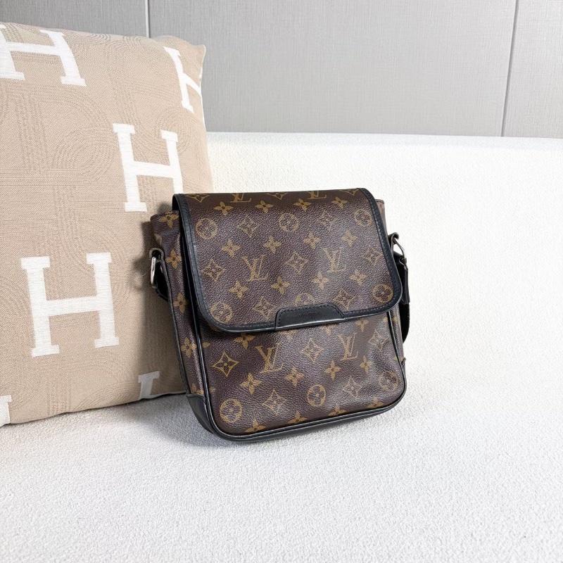 LV老花翻蓋郵差包肩背斜背包 經典老花拼黑 20*23*6 98新配件塵袋-5