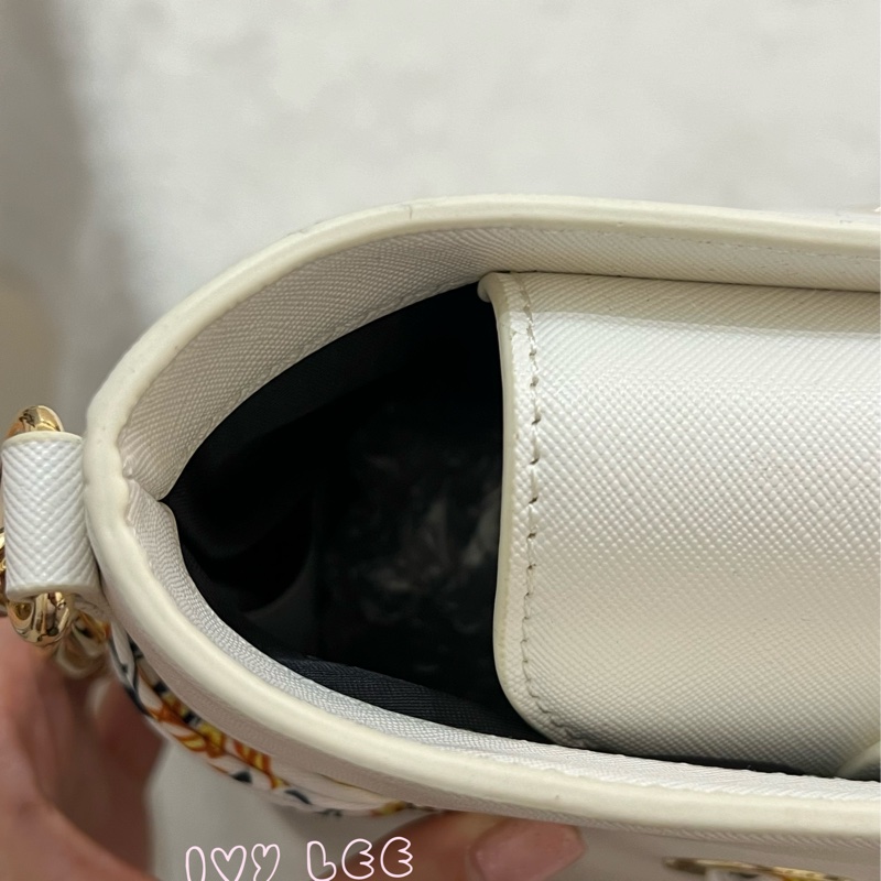 Versace Jeans Couture 白巴洛克絲巾74VA4BAD水桶包 金鍊條 斜背包 肩背包 正品 二手精品-3