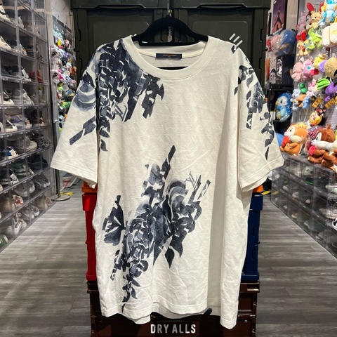 Lv 暗紋滿印 花卉短袖XL碼