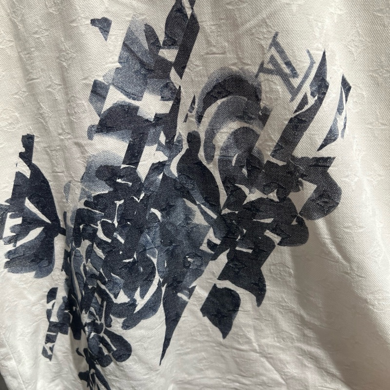 Lv 暗紋滿印 花卉短袖XL碼-5