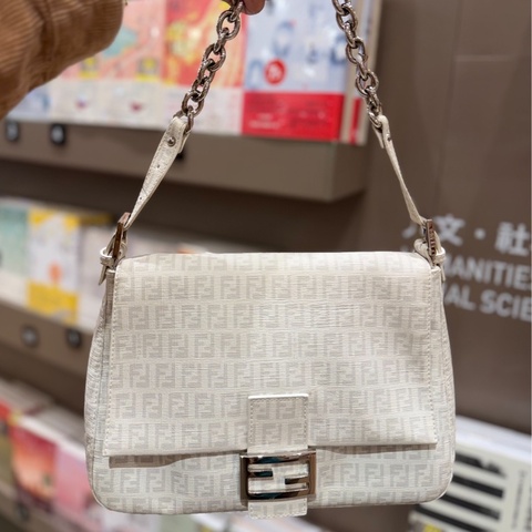 Fendi Zucchino Mama PVC 白 銀鍊 法棍包 肩背包 側背包 手提包
