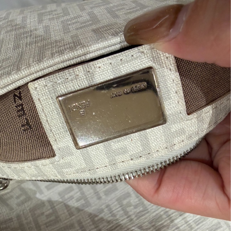 Fendi Zucchino Mama PVC 白 銀鍊 法棍包 肩背包 側背包 手提包-14