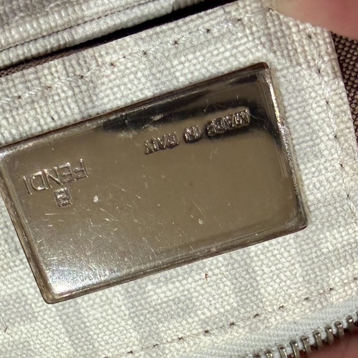 Fendi Zucchino Mama PVC 白 銀鍊 法棍包 肩背包 側背包 手提包-32