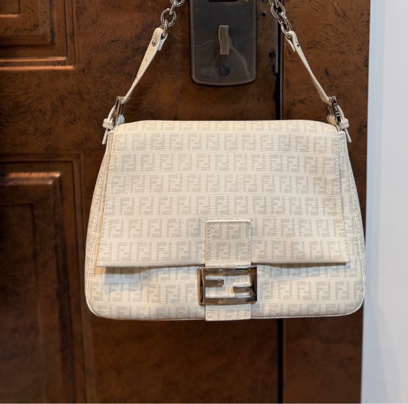 Fendi Zucchino Mama PVC 白 銀鍊 法棍包 肩背包 側背包 手提包-35