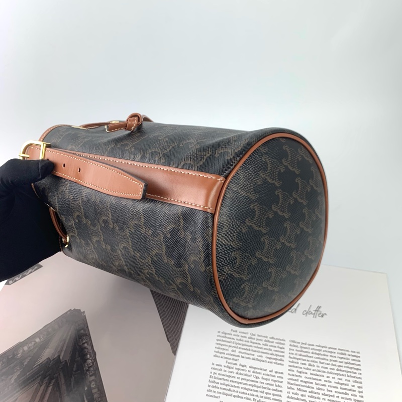 Celine抽繩水桶包-3