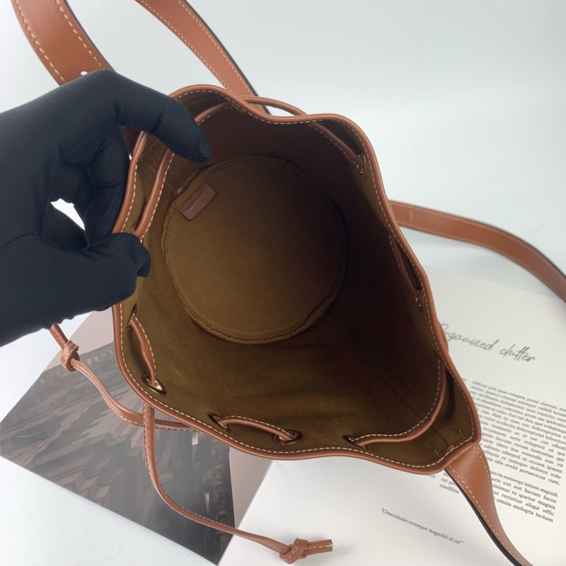 Celine抽繩水桶包-7