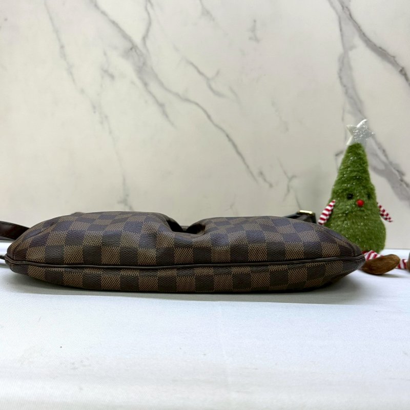 LV Bloomsbury斜背包-6