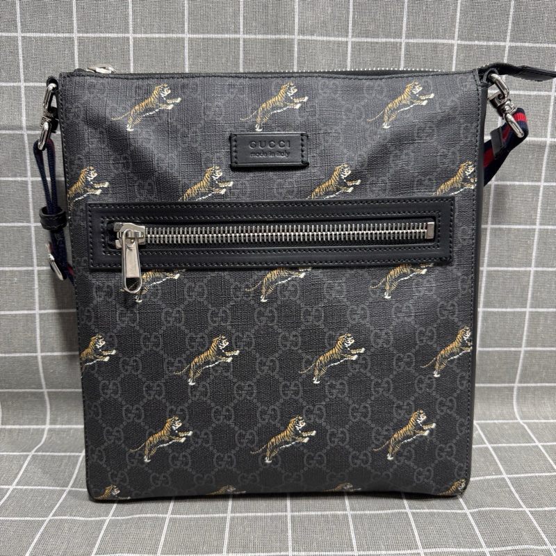 Gucci 古馳 男士斜挎包 附件:無-0