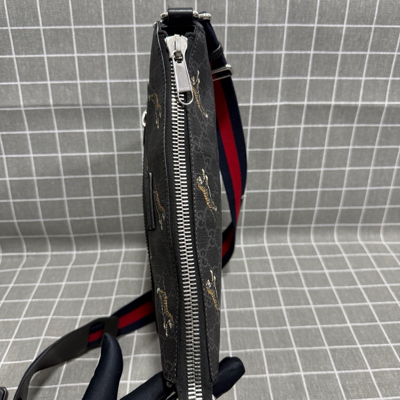 Gucci 古馳 男士斜挎包 附件:無-2