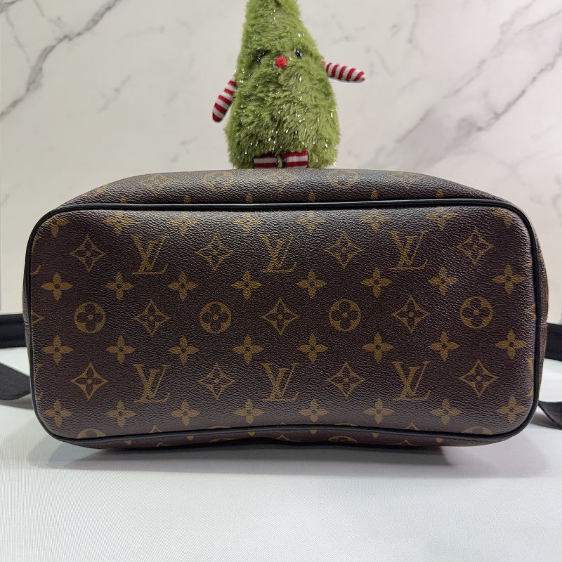LV Macassar Palk 老花後背包-7