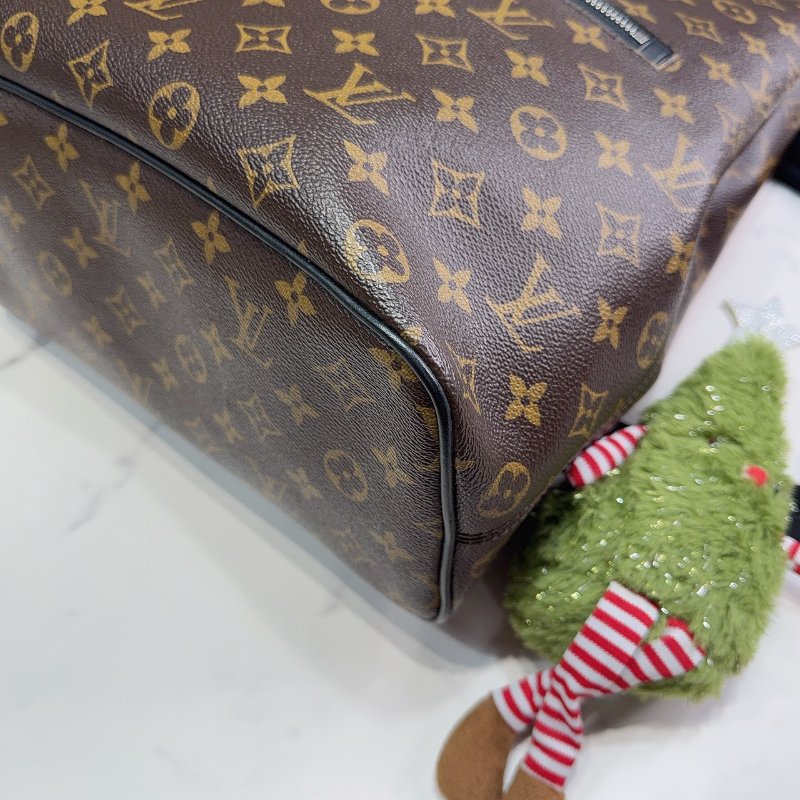 LV Macassar Palk 老花後背包-8