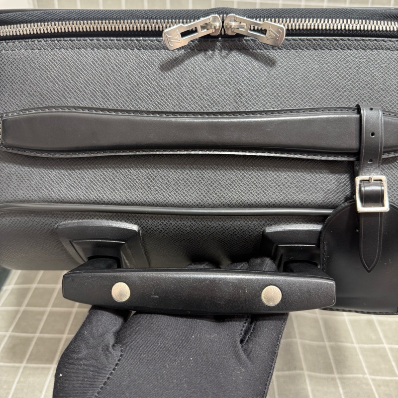 LouisVuitton 路易威登 旅行箱 無附件 成色如圖-5