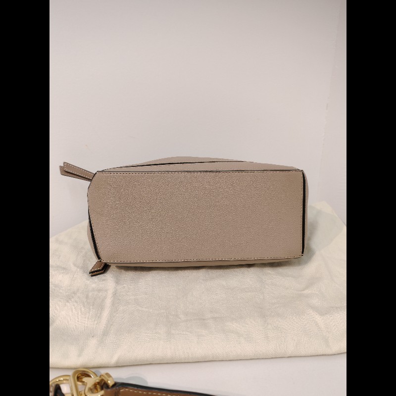 Loewe small puzzle sand-5