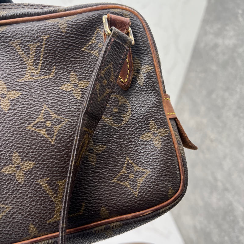 香緹國際精品 892 迪士尼相機包-10