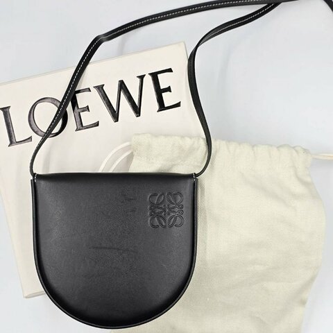 LOEWE 黑色牛皮迷你馬鞍包