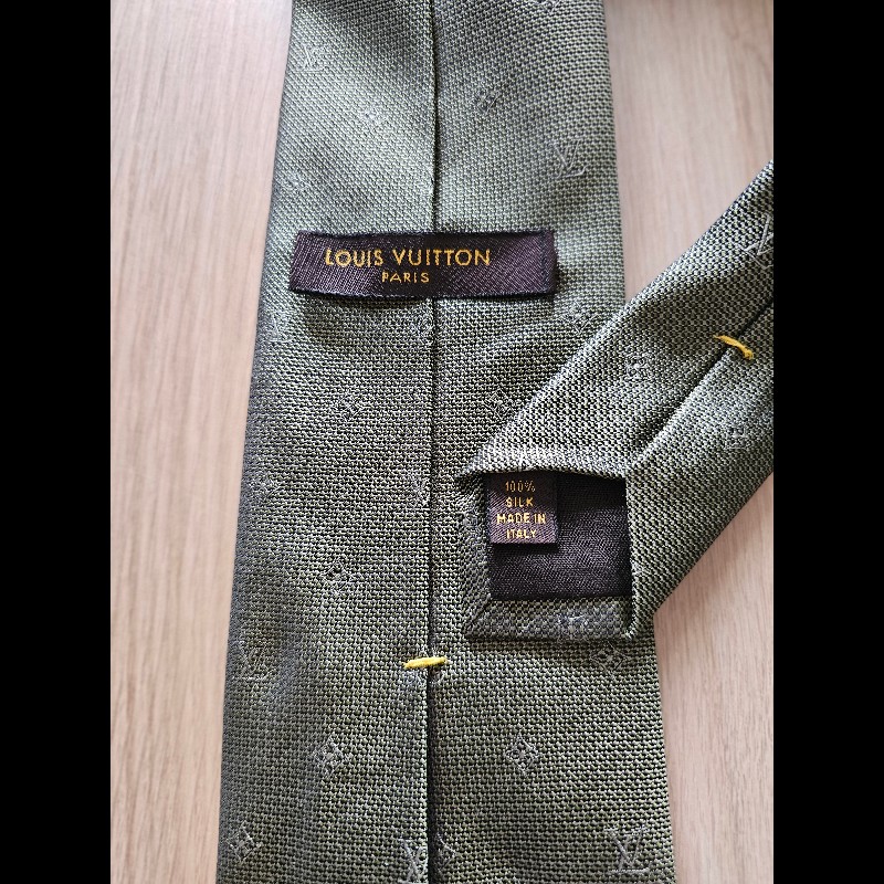 Louis Vuitton LV老花領帶 灰綠色 100% Silk Made in Italy-7