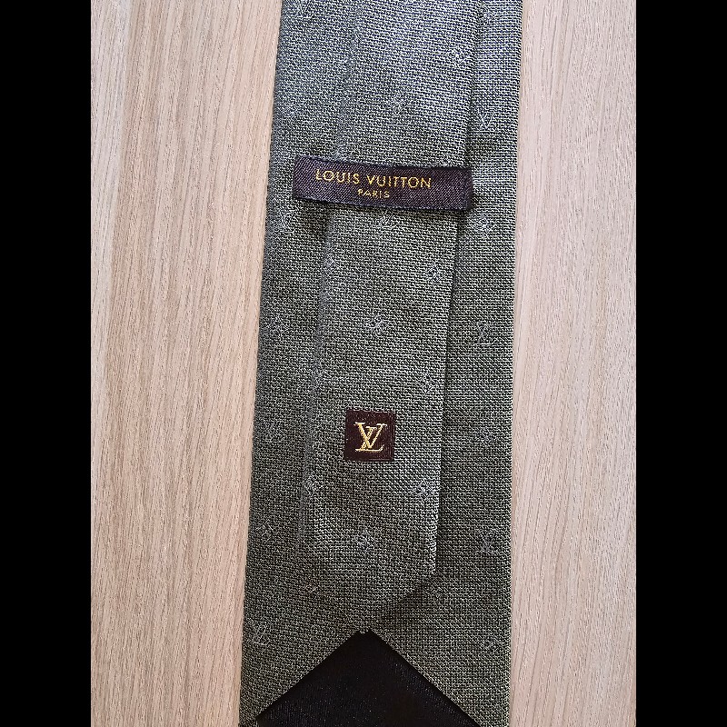 Louis Vuitton LV老花領帶 灰綠色 100% Silk Made in Italy-8