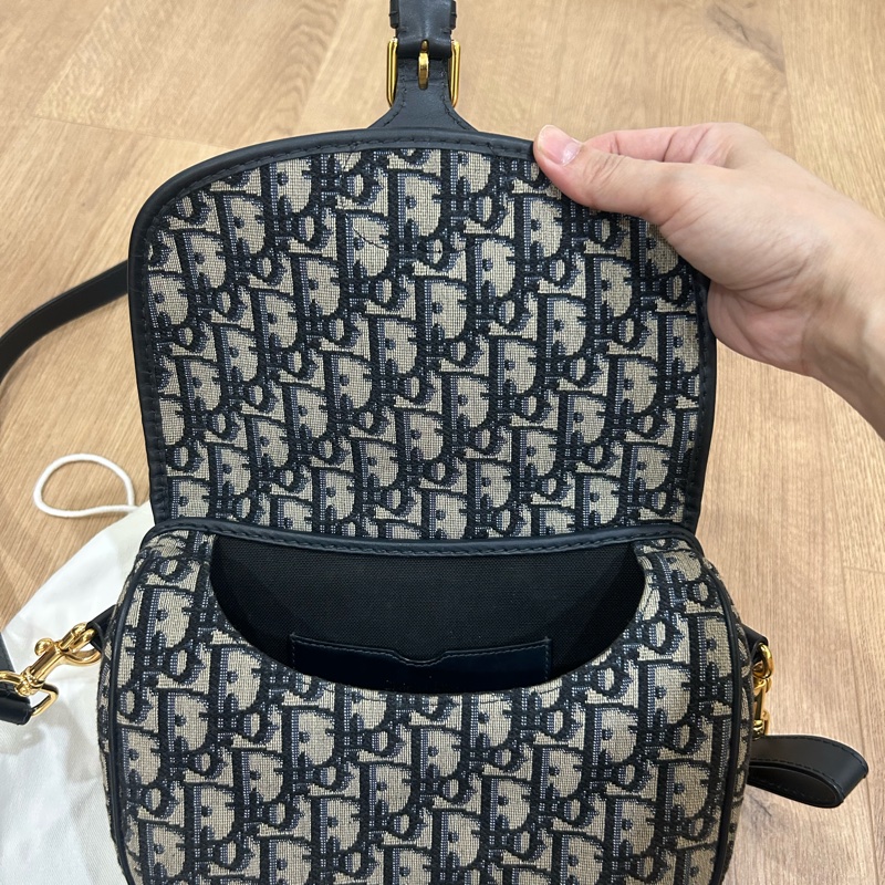 Dior bobby 八成新-2