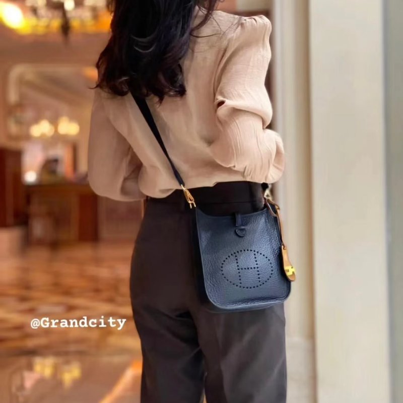 HERMES Mini evelyne - 黑金 W-1