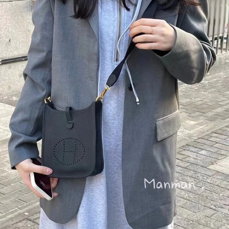 HERMES Mini evelyne - 黑金 W-11